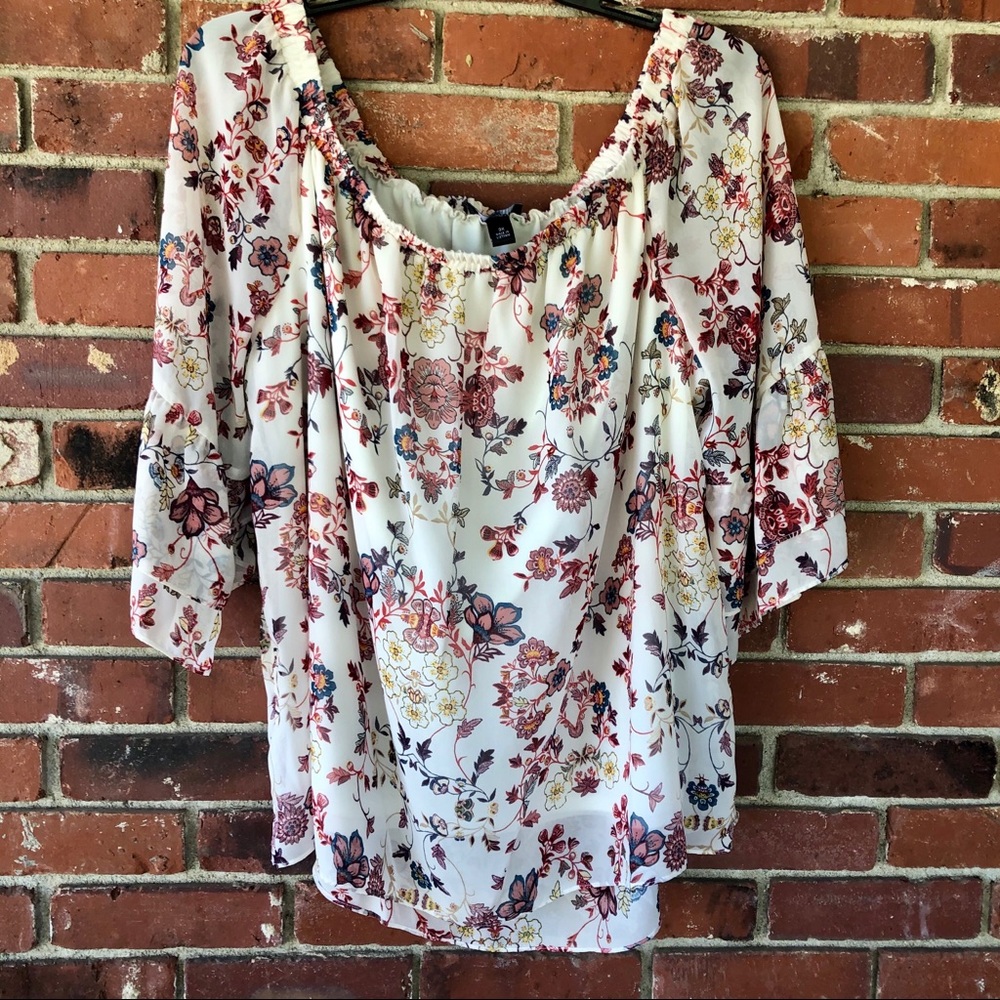 Women’s Curvy Blouse